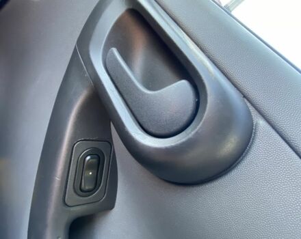 Белый Опель Комбо груз.-пасс., объемом двигателя 1.7 л и пробегом 442 тыс. км за 3500 $, фото 12 на Automoto.ua