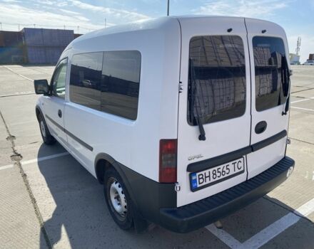 Белый Опель Комбо груз.-пасс., объемом двигателя 1.7 л и пробегом 442 тыс. км за 3500 $, фото 3 на Automoto.ua