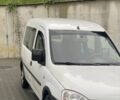 Білий Опель Комбо вант.-пас., об'ємом двигуна 1.7 л та пробігом 200 тис. км за 2699 $, фото 3 на Automoto.ua