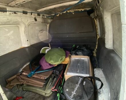 Белый Опель Комбо груз.-пасс., объемом двигателя 1.7 л и пробегом 350 тыс. км за 2300 $, фото 10 на Automoto.ua