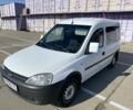 Белый Опель Комбо груз.-пасс., объемом двигателя 1.7 л и пробегом 442 тыс. км за 3500 $, фото 1 на Automoto.ua