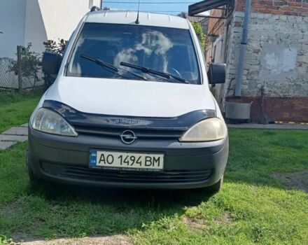 Белый Опель Комбо груз.-пасс., объемом двигателя 1.2 л и пробегом 290 тыс. км за 3600 $, фото 6 на Automoto.ua