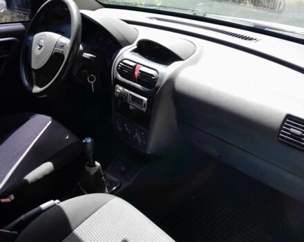 Белый Опель Комбо груз.-пасс., объемом двигателя 1.4 л и пробегом 249 тыс. км за 4500 $, фото 11 на Automoto.ua