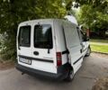 Белый Опель Комбо груз.-пасс., объемом двигателя 1.2 л и пробегом 314 тыс. км за 3900 $, фото 6 на Automoto.ua