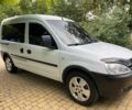 Белый Опель Комбо груз.-пасс., объемом двигателя 1.7 л и пробегом 323 тыс. км за 4099 $, фото 1 на Automoto.ua