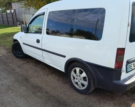 Белый Опель Комбо груз.-пасс., объемом двигателя 2 л и пробегом 260 тыс. км за 5000 $, фото 11 на Automoto.ua