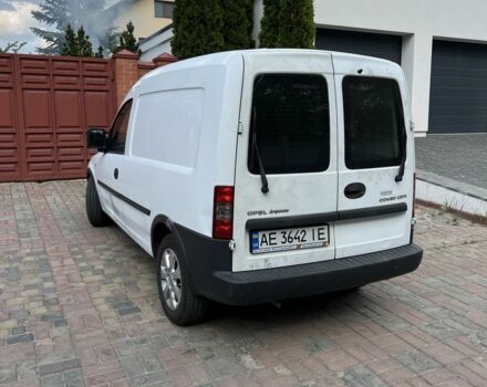 Белый Опель Комбо груз.-пасс., объемом двигателя 1.2 л и пробегом 180 тыс. км за 3800 $, фото 8 на Automoto.ua