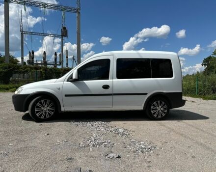 Опель Комбо вант.-пас. 2009 у Вінниці на Automoto.ua Білий Опель Комбо вант.-пас., об'ємом двигуна 1.7 л та пробігом 440 тис. км за 4500 $, фото 2 на Automoto.ua