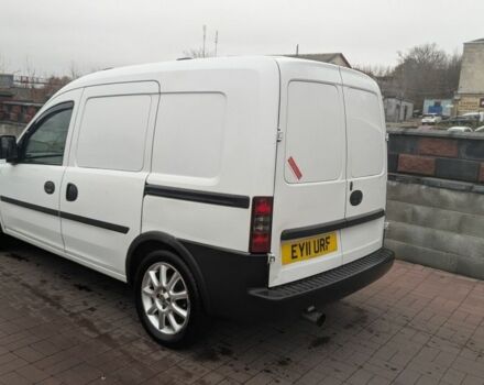 Белый Опель Комбо груз.-пасс., объемом двигателя 1.3 л и пробегом 160 тыс. км за 1422 $, фото 3 на Automoto.ua