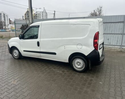 Белый Опель Комбо груз.-пасс., объемом двигателя 1.6 л и пробегом 250 тыс. км за 4500 $, фото 1 на Automoto.ua