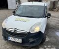 Білий Опель Комбо вант.-пас., об'ємом двигуна 1.6 л та пробігом 300 тис. км за 6400 $, фото 3 на Automoto.ua