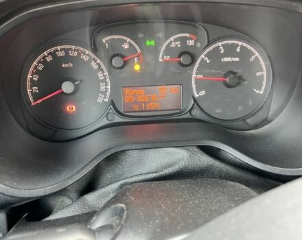 Білий Опель Комбо вант.-пас., об'ємом двигуна 1.6 л та пробігом 300 тис. км за 6400 $, фото 8 на Automoto.ua