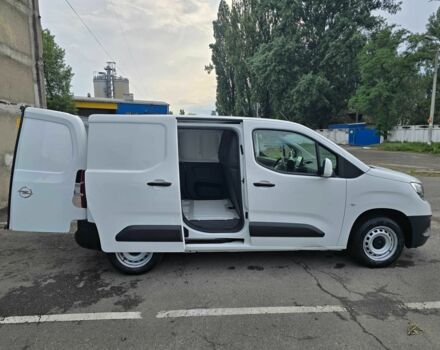 Белый Опель Комбо груз.-пасс., объемом двигателя 1.5 л и пробегом 100 тыс. км за 12900 $, фото 15 на Automoto.ua