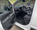 Белый Опель Комбо груз.-пасс., объемом двигателя 1.5 л и пробегом 27 тыс. км за 18500 $, фото 3 на Automoto.ua