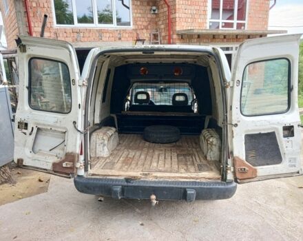 Білий Опель Комбо вант.-пас., об'ємом двигуна 1.7 л та пробігом 426 тис. км за 1200 $, фото 4 на Automoto.ua