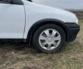 Білий Опель Комбо вант.-пас., об'ємом двигуна 1.4 л та пробігом 383 тис. км за 1300 $, фото 7 на Automoto.ua