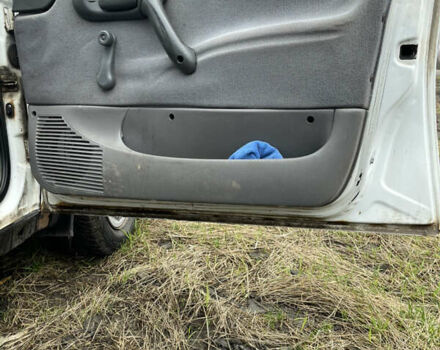 Белый Опель Комбо груз.-пасс., объемом двигателя 1.4 л и пробегом 383 тыс. км за 1300 $, фото 18 на Automoto.ua