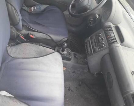 Белый Опель Комбо груз.-пасс., объемом двигателя 1.4 л и пробегом 251 тыс. км за 600 $, фото 4 на Automoto.ua