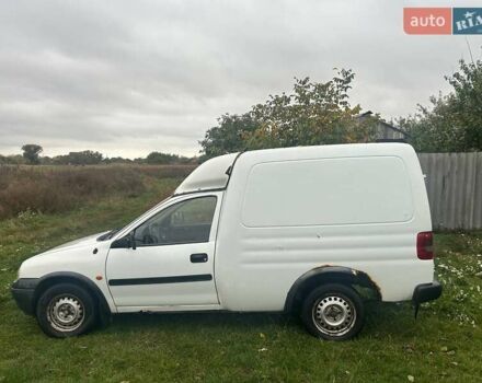 Білий Опель Комбо вант.-пас., об'ємом двигуна 1.7 л та пробігом 370 тис. км за 1500 $, фото 6 на Automoto.ua