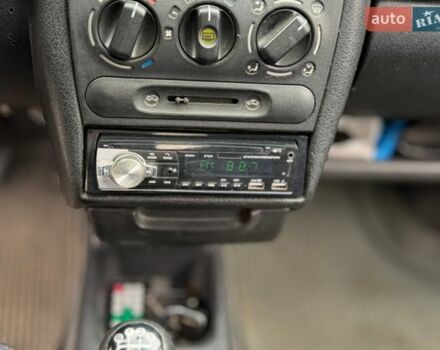 Білий Опель Комбо вант.-пас., об'ємом двигуна 1.7 л та пробігом 345 тис. км за 2450 $, фото 13 на Automoto.ua