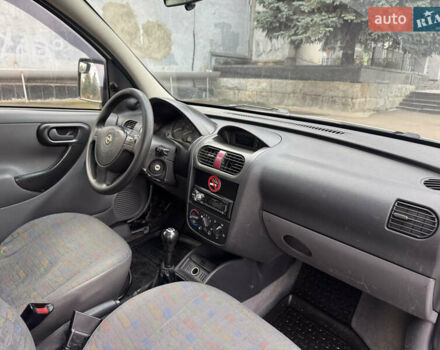 Белый Опель Комбо груз.-пасс., объемом двигателя 1.69 л и пробегом 299 тыс. км за 2999 $, фото 17 на Automoto.ua