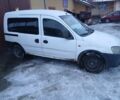 Білий Опель Комбо вант.-пас., об'ємом двигуна 1.7 л та пробігом 237 тис. км за 1200 $, фото 2 на Automoto.ua