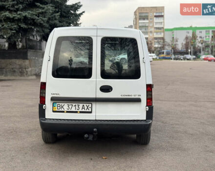 Белый Опель Комбо груз.-пасс., объемом двигателя 1.69 л и пробегом 299 тыс. км за 2999 $, фото 6 на Automoto.ua