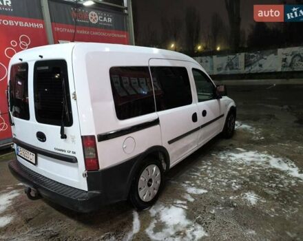 Белый Опель Комбо груз.-пасс., объемом двигателя 1.69 л и пробегом 475 тыс. км за 3500 $, фото 25 на Automoto.ua