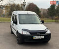 Белый Опель Комбо груз.-пасс., объемом двигателя 1.69 л и пробегом 299 тыс. км за 2999 $, фото 1 на Automoto.ua