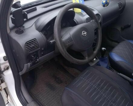 Белый Опель Комбо груз.-пасс., объемом двигателя 1.6 л и пробегом 454 тыс. км за 2500 $, фото 3 на Automoto.ua