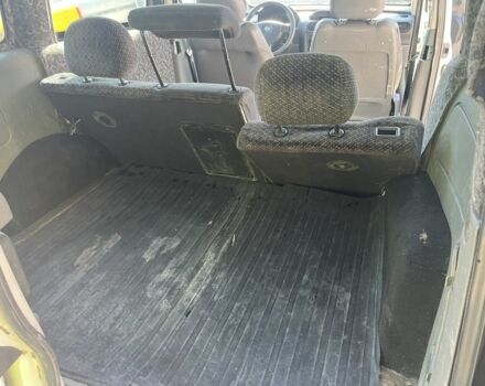 Білий Опель Комбо вант.-пас., об'ємом двигуна 1.7 л та пробігом 230 тис. км за 2700 $, фото 7 на Automoto.ua