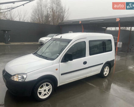 Білий Опель Комбо вант.-пас., об'ємом двигуна 1.69 л та пробігом 413 тис. км за 3500 $, фото 2 на Automoto.ua