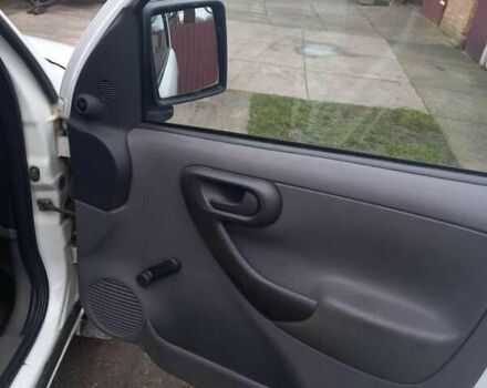 Белый Опель Комбо груз.-пасс., объемом двигателя 1.7 л и пробегом 455 тыс. км за 2500 $, фото 14 на Automoto.ua