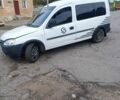 Белый Опель Комбо груз.-пасс., объемом двигателя 1.7 л и пробегом 500 тыс. км за 2709 $, фото 3 на Automoto.ua