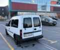 Белый Опель Комбо груз.-пасс., объемом двигателя 1.7 л и пробегом 367 тыс. км за 2450 $, фото 4 на Automoto.ua