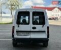 Белый Опель Комбо груз.-пасс., объемом двигателя 1.69 л и пробегом 361 тыс. км за 3350 $, фото 13 на Automoto.ua