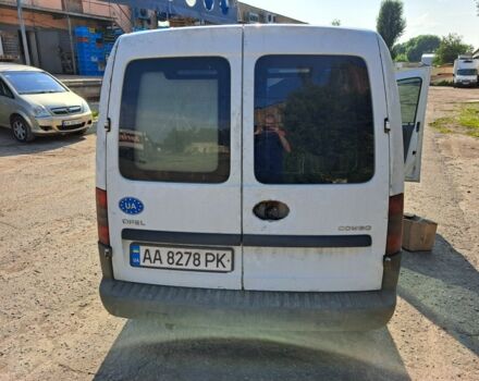 Белый Опель Комбо груз.-пасс., объемом двигателя 0 л и пробегом 553 тыс. км за 4000 $, фото 9 на Automoto.ua