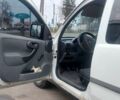 Белый Опель Комбо груз.-пасс., объемом двигателя 1.7 л и пробегом 310 тыс. км за 2350 $, фото 6 на Automoto.ua
