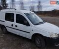 Белый Опель Комбо груз.-пасс., объемом двигателя 1.69 л и пробегом 380 тыс. км за 2400 $, фото 1 на Automoto.ua