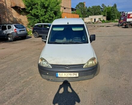 Белый Опель Комбо груз.-пасс., объемом двигателя 0 л и пробегом 553 тыс. км за 4000 $, фото 1 на Automoto.ua
