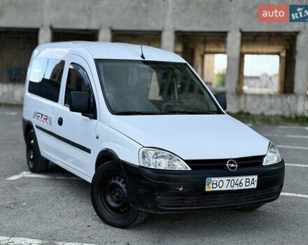 Білий Опель Комбо вант.-пас., об'ємом двигуна 1.69 л та пробігом 361 тис. км за 2999 $, фото 5 на Automoto.ua