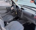 Белый Опель Комбо груз.-пасс., объемом двигателя 1.7 л и пробегом 367 тыс. км за 2450 $, фото 11 на Automoto.ua