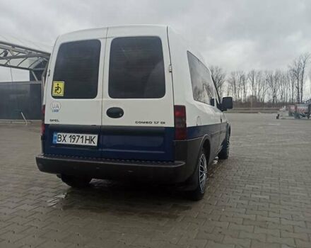Белый Опель Комбо груз.-пасс., объемом двигателя 1.7 л и пробегом 280 тыс. км за 2650 $, фото 1 на Automoto.ua