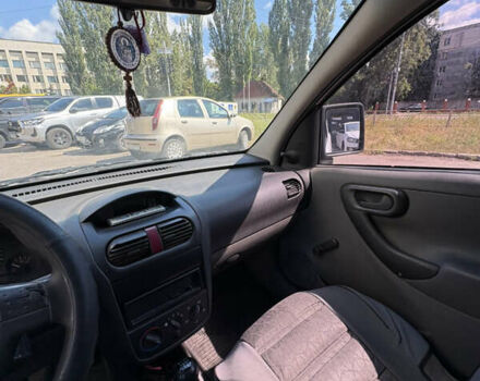 Белый Опель Комбо груз.-пасс., объемом двигателя 1.7 л и пробегом 537 тыс. км за 3900 $, фото 14 на Automoto.ua