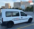 Белый Опель Комбо груз.-пасс., объемом двигателя 1.7 л и пробегом 367 тыс. км за 2450 $, фото 7 на Automoto.ua