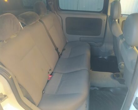 Белый Опель Комбо груз.-пасс., объемом двигателя 1.6 л и пробегом 385 тыс. км за 3300 $, фото 7 на Automoto.ua