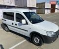 Белый Опель Комбо груз.-пасс., объемом двигателя 1.7 л и пробегом 442 тыс. км за 3300 $, фото 12 на Automoto.ua