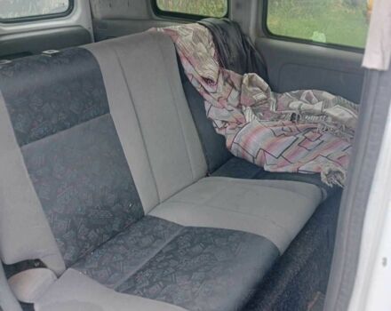 Білий Опель Комбо вант.-пас., об'ємом двигуна 1.2 л та пробігом 245 тис. км за 1700 $, фото 3 на Automoto.ua