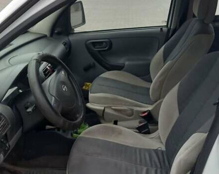 Білий Опель Комбо вант.-пас., об'ємом двигуна 1.69 л та пробігом 310 тис. км за 2900 $, фото 18 на Automoto.ua