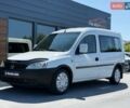Белый Опель Комбо груз.-пасс., объемом двигателя 1.7 л и пробегом 320 тыс. км за 3400 $, фото 1 на Automoto.ua
